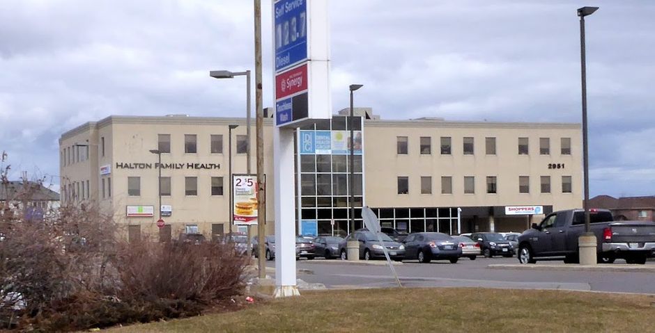Hometown Hearing Centre in Burlington, ON streetview